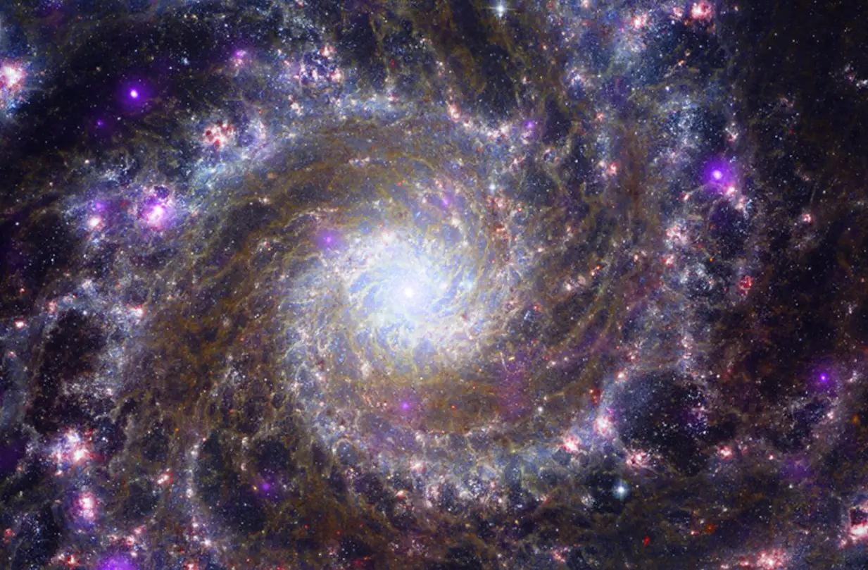 Read more about the article Awesome view of Galaxy Messier 74